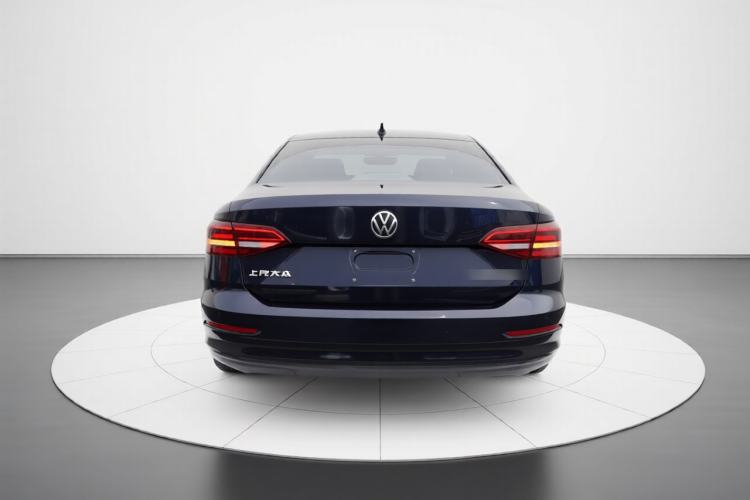 Used Volkswagen Lavida 2021 1.5L Automatic Fashion Edition
