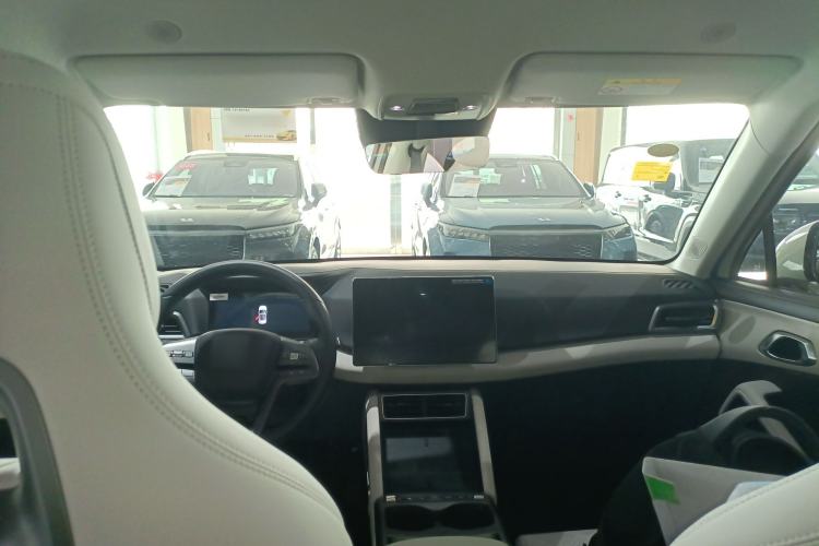 Used BYD Yuan UP 2025 Intelligent Driving Version 401 km Beyond-Range Edition