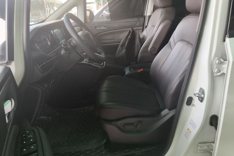 Used GAC Trumpchi M6 2019 270T DCT Luxury Edition (7-seater) China VI