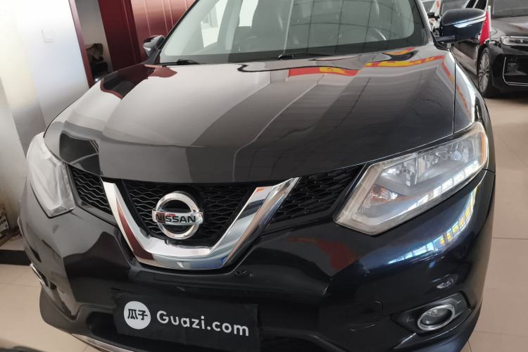 Used Nissan X-Trail 2015 2.0L CVT Comfort MAX Edition 2WD
