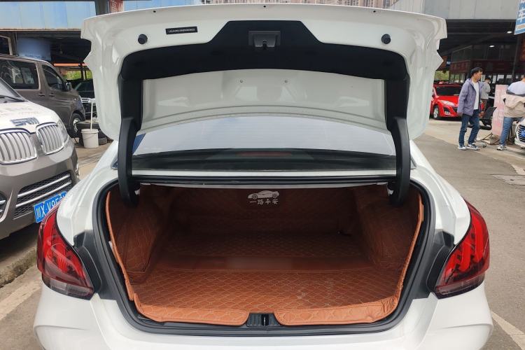 Used MG 5 2023 180 DVVT Manual Fashion Edition
