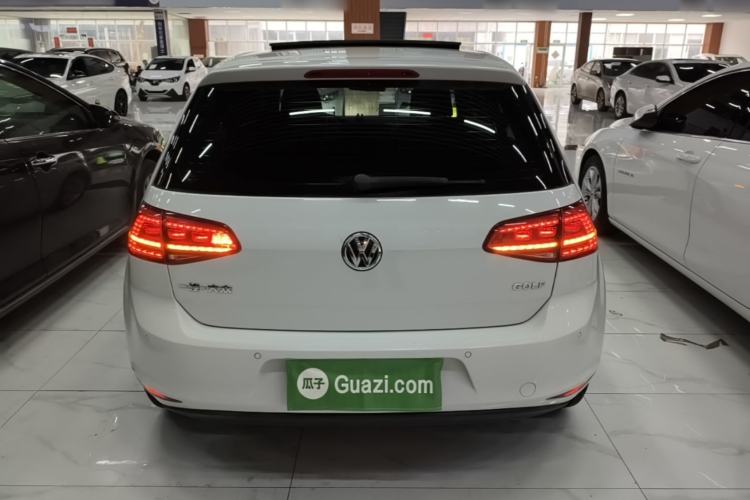 Used Volkswagen Golf 2017 1.6L Automatic Comfort Million-Vehicle Anniversary Edition Rear