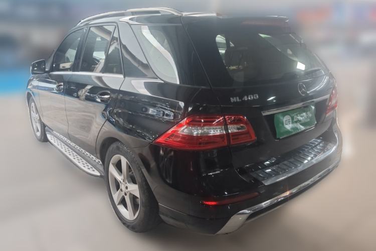 Used Mercedes-Benz M-Class 2015 ML 400 4MATIC Dynamic Model Rear Left 45 Deg