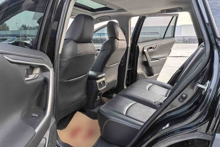 Used Toyota RAV4 2022 2.0L CVT Two-Wheel Drive Fashion Plus Edition
