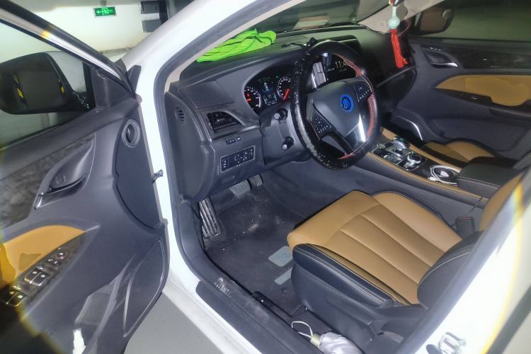 Used BYD Qin New Energy 2017 1.5T Luxury Model
