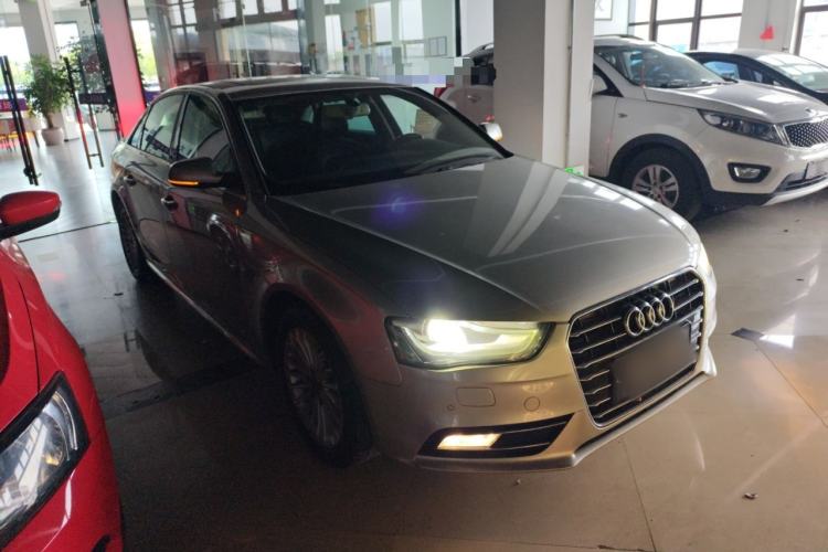 Used Audi A4L 2016 35 TFSI Collector's Edition Automatic Standard Model Front Right 45 Deg