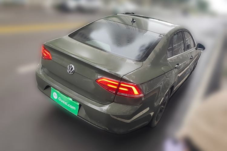 Used Volkswagen Lamando 2017 280TSI DSG Comfort Edition
