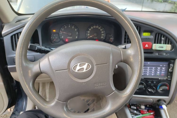 Used Hyundai Elantra 2011 1.6L Manual Comfort Version