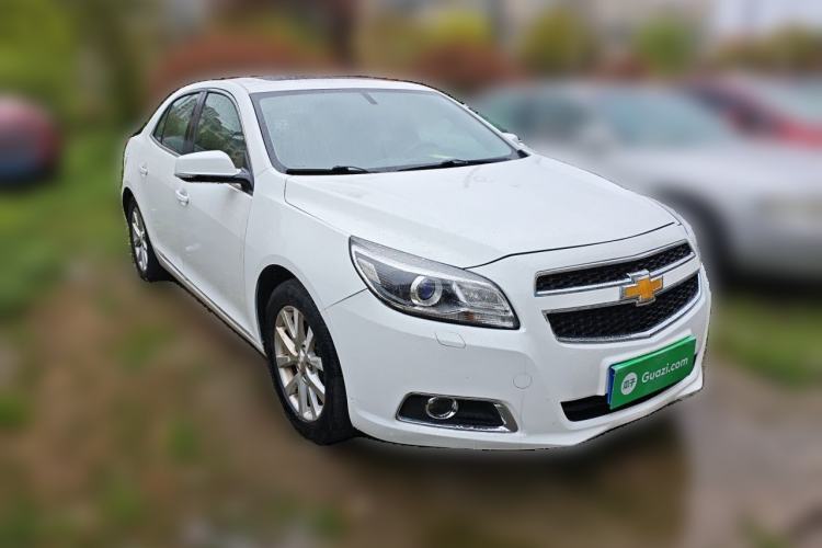 Used Chevrolet Malibu 2014 2.4L Automatic Luxury Edition Front Right 45 Deg
