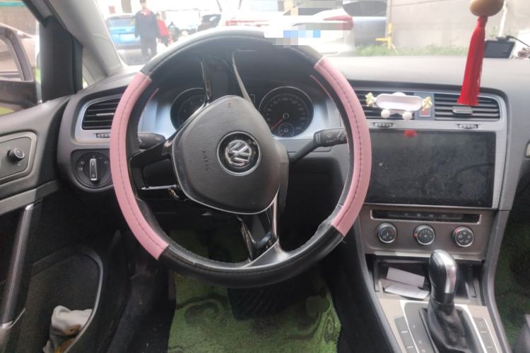 Used Volkswagen Golf 2015 1.6L Automatic Comfort Model