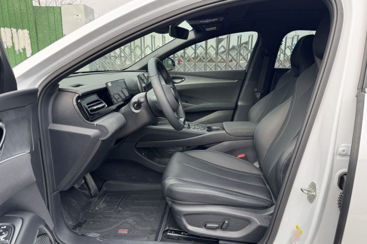 Used BYD Seal 06 New Energy 2024 DM-i 120KM Luxury Model
