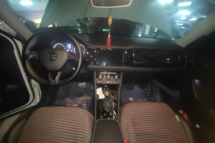 Used Skoda Kodiaq 2018 Facelifted TSI330 5-Seater Two-Wheel-Drive Luxury Enjoyment Edition
