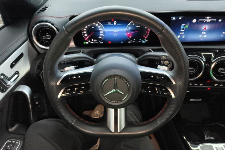 Used Mercedes-Benz CLA 2024 CLA 220
