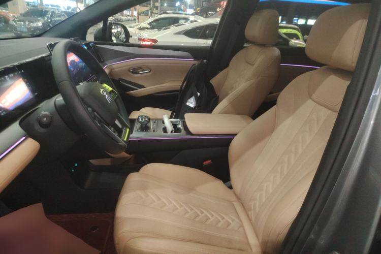 Used BYD Song L DM-i 2024 160 km Excellence Version Left Front Seat