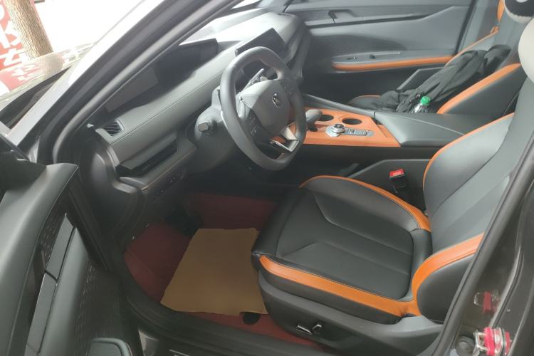 Used CHANGAN UNI-V 2023 1.5T Prestige Model
