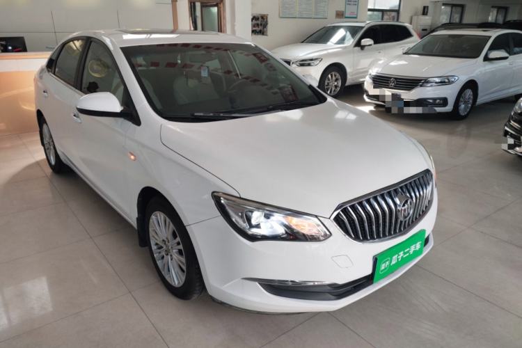 Used Buick GT 2017 15N Manual Elite Version Front Right 45 Deg