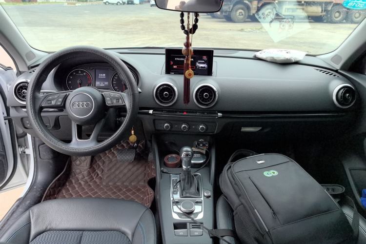 Used Audi A3 2018 30th Anniversary Edition Sportback 35 TFSI Fashion Model
