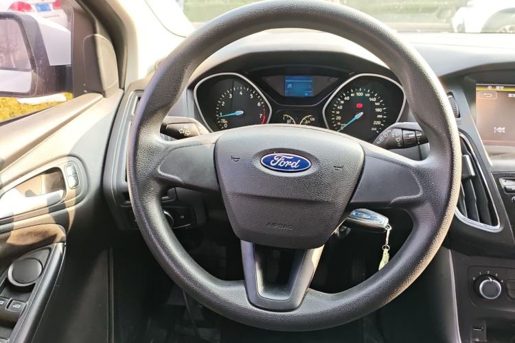 Used Ford Focus 2015 Hatchback 1.6L Manual Comfort Edition