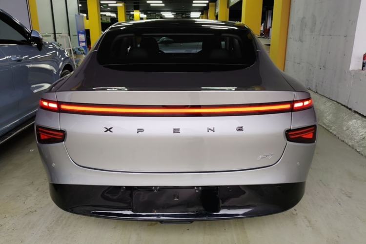 Used XPeng P7 2023 586E
