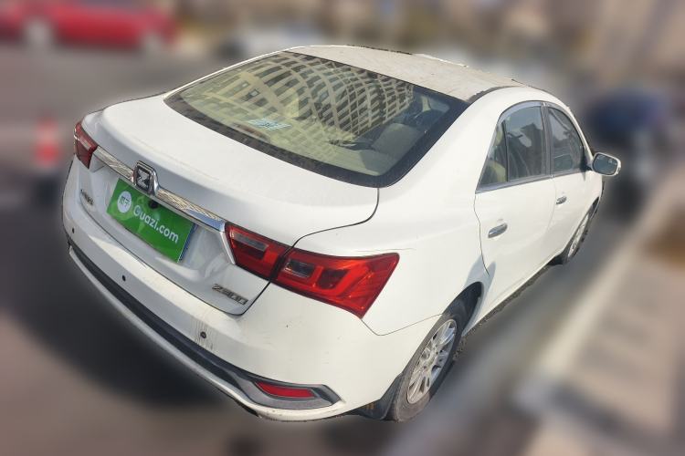 Used Zotye Z300 2016 New Vision 1.5L Manual Entry-Level Model
