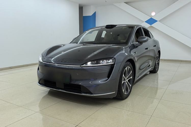 Used Hima Luxeed R7 2024 All-Electric 802 km Max