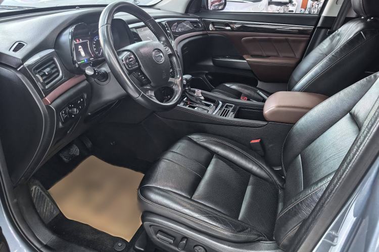 Used GAC Trumpchi GS8 2017 320T Two-Wheel Drive Luxury Edition (7 Seats)