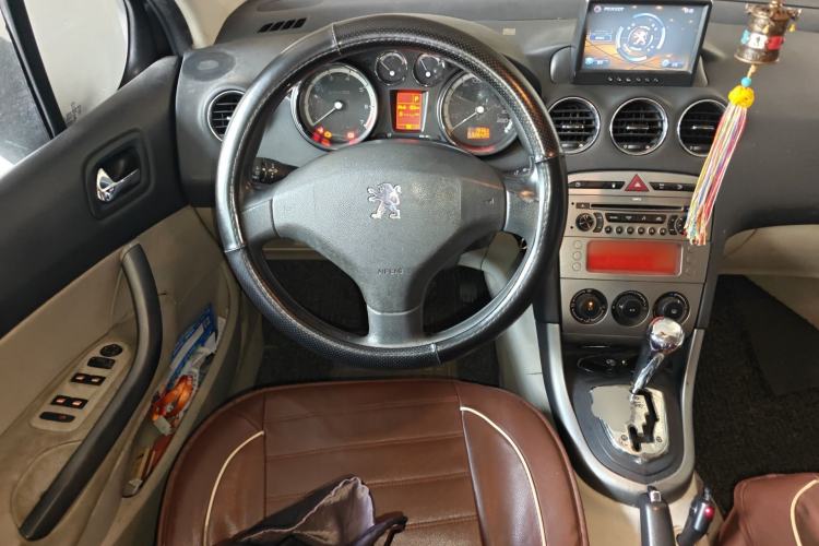 Used Peugeot 408 2011 1.6L Automatic Comfort Edition
