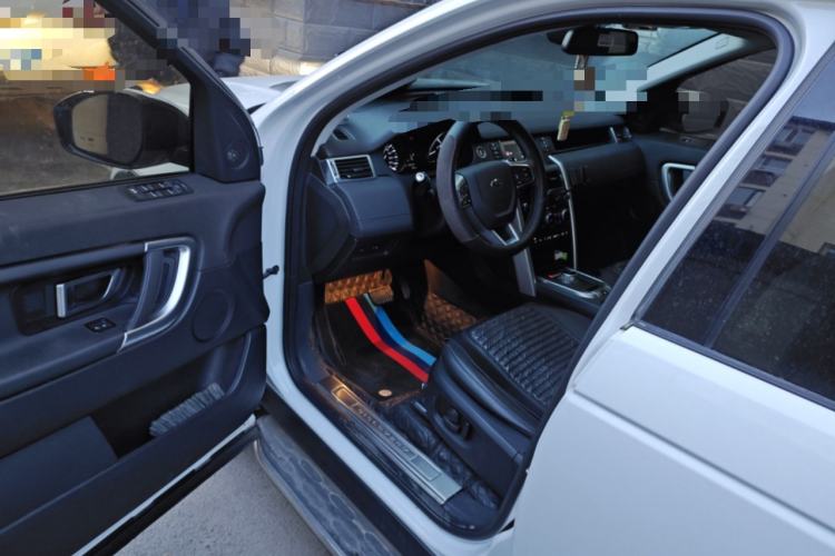 Used Land Rover Discovery Sport 2016 2.0T SE Driver Seat