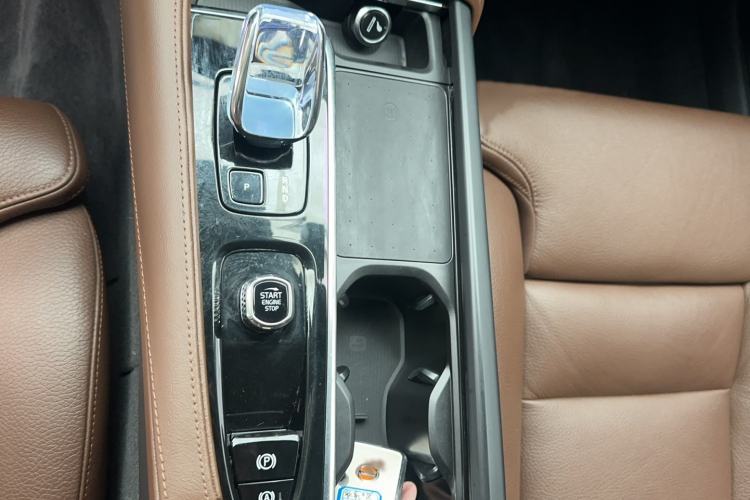 Used Volvo S90 2024 B5 Zhiyuan Luxury Edition
