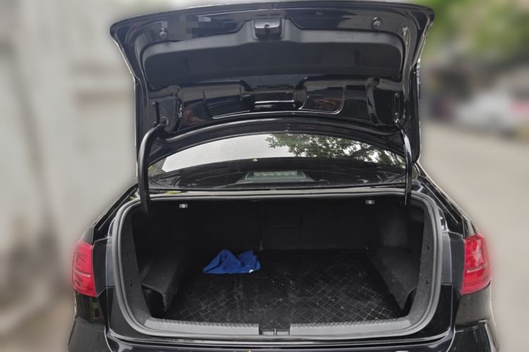 Used Volkswagen Sagitar 2018 1.6L Automatic Comfort Model Trunk