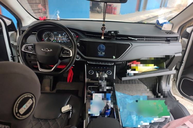 Used Chery Arrizo GX 2019 Pro 1.5T CVT Model Color Version China VI Standard Center Console