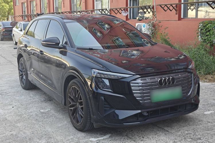 Used Audi Q5 e-tron 2023 40 e-tron Starry Edition Mecha Kit