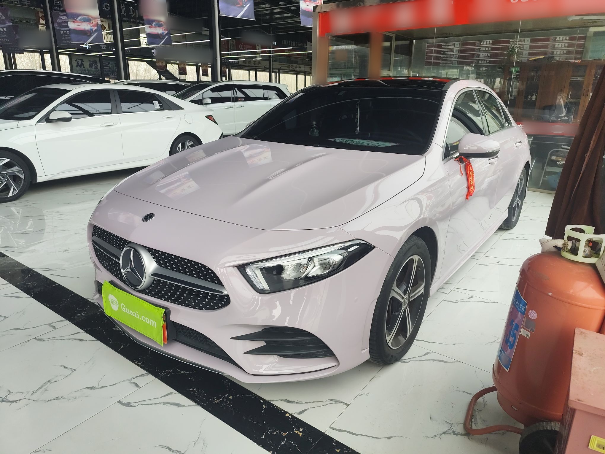 Parte inferior delantera