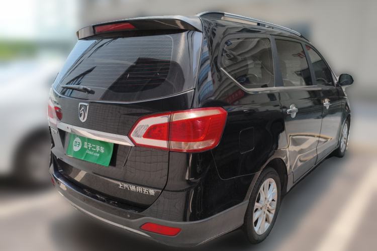Used Baojun 730 2014 1.5L Manual Luxury Navigation ESP Version 7 Seats