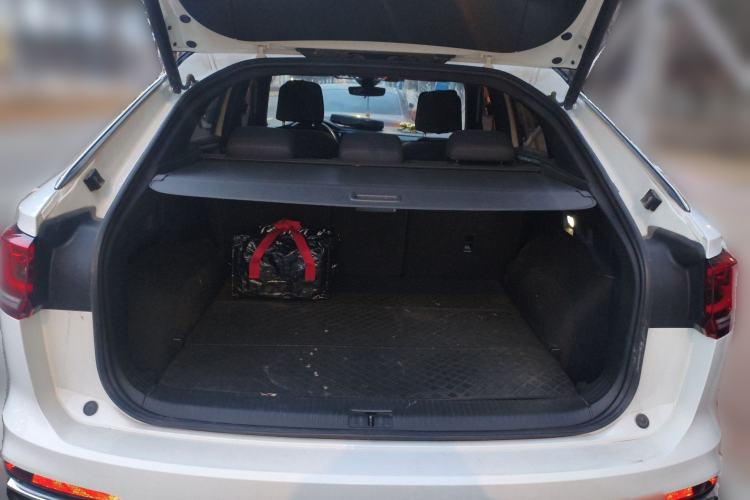 Used Volkswagen Tayron X 2020 380TSI Four-Wheel Drive Flagship Smart Connectivity Version Trunk