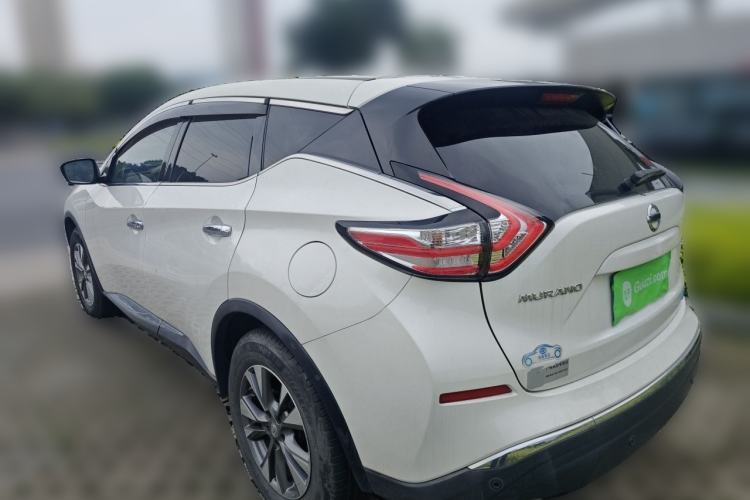 Used Nissan Murano 2019 2.5L XL Two-Wheel Drive Smart Connect Luxury Edition China VI Standard
