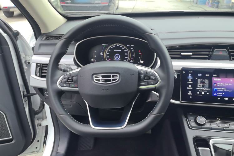 Used Geely Auto Emgrand X7 Sport 2021 Million Edition 1.8TD DCT Two-Wheel Drive Luxury Model