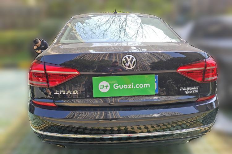 Used Volkswagen Passat 2017 330TSI DSG Luxury Edition
