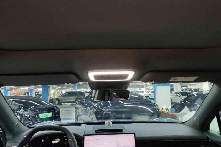 Used Zeekr 7X 2025 100 kWh Long-Range Rear-Wheel Drive with Intelligent Driving Features Headliner