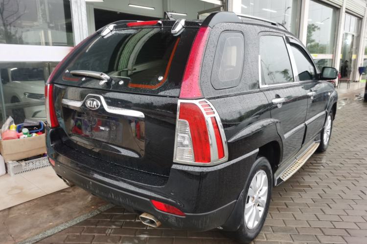 Used Kia Sportage 2013 2.0L Manual Two-Wheel Drive GL Trim Rear Right 45 Deg