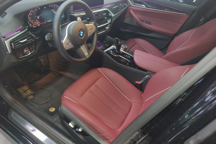 Used BMW 5 Series 2022 Second Facelift 525Li M Sport Package
