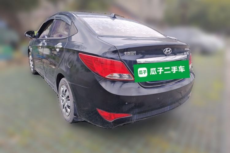 Used Hyundai Verna (older generation) 2014 1.4L Manual Smart GLS Trim
