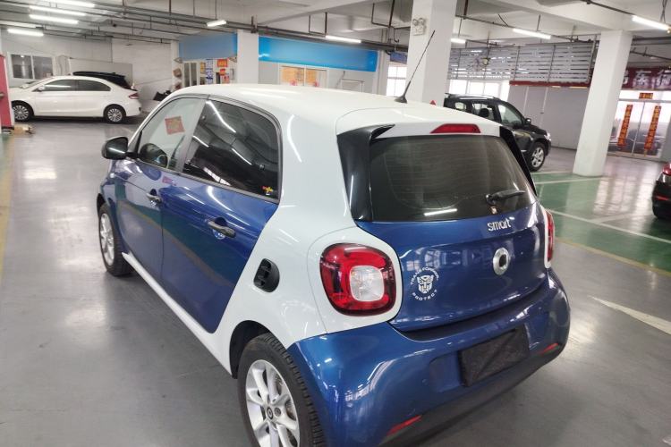 Used smart forfour 2016 1.0L 52 kW Dynamic Edition
