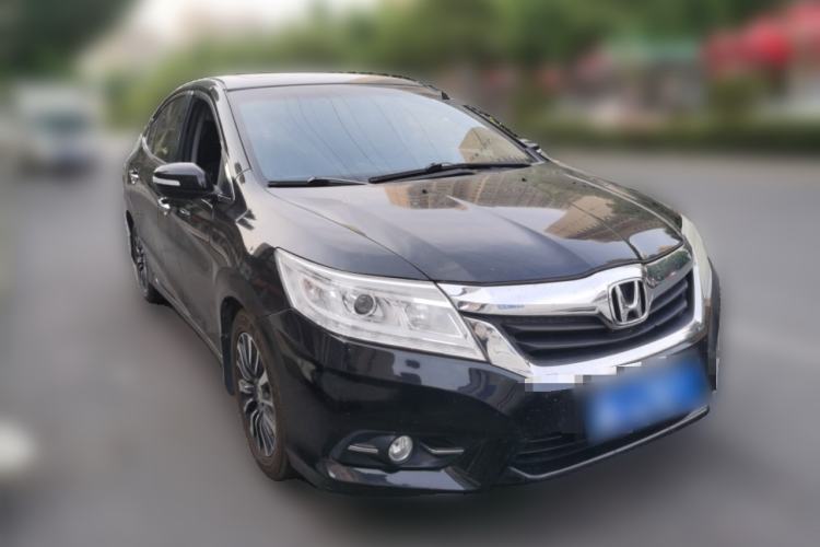 Used Honda Crider 2013 1.8L automatic luxury edition Front Right 45 Deg
