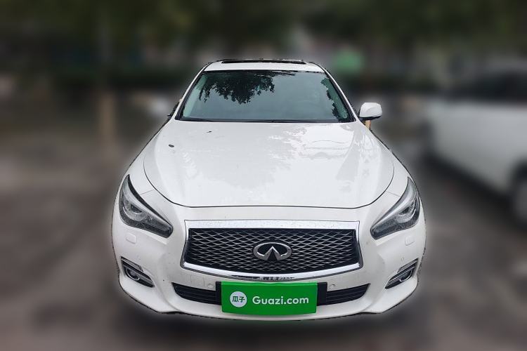 Used Infiniti Q50 2014 2.0T Luxury Edition
