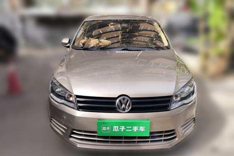 Used Volkswagen Jetta 2013 1.6L Manual Fashion Edition
