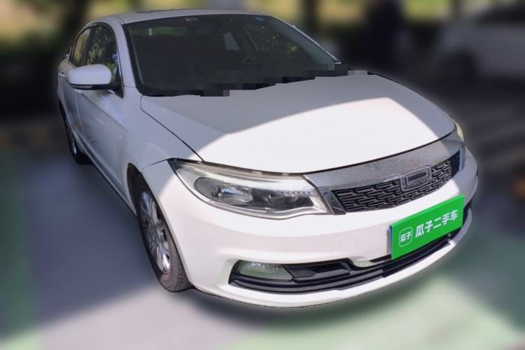 Used Qoros 3 2016 Sedan 1.6L Automatic Zhiyue Model
