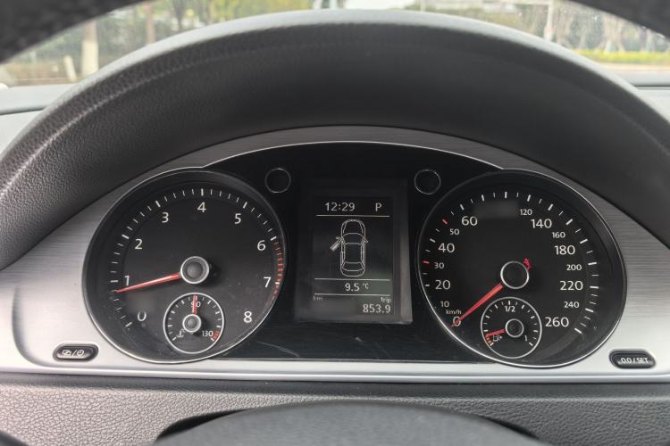 Used Volkswagen Magotan 2015 1.8TSI Advanced Model
