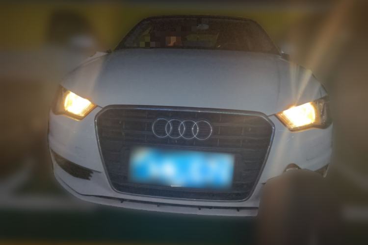 Used Audi A3 2014 Limousine 35 TFSI Automatic Fashion Model