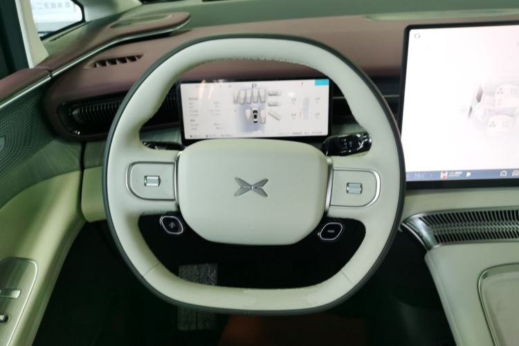 Used XPeng X9 2026 Model—Range-Extended Version 1602 Ultra
